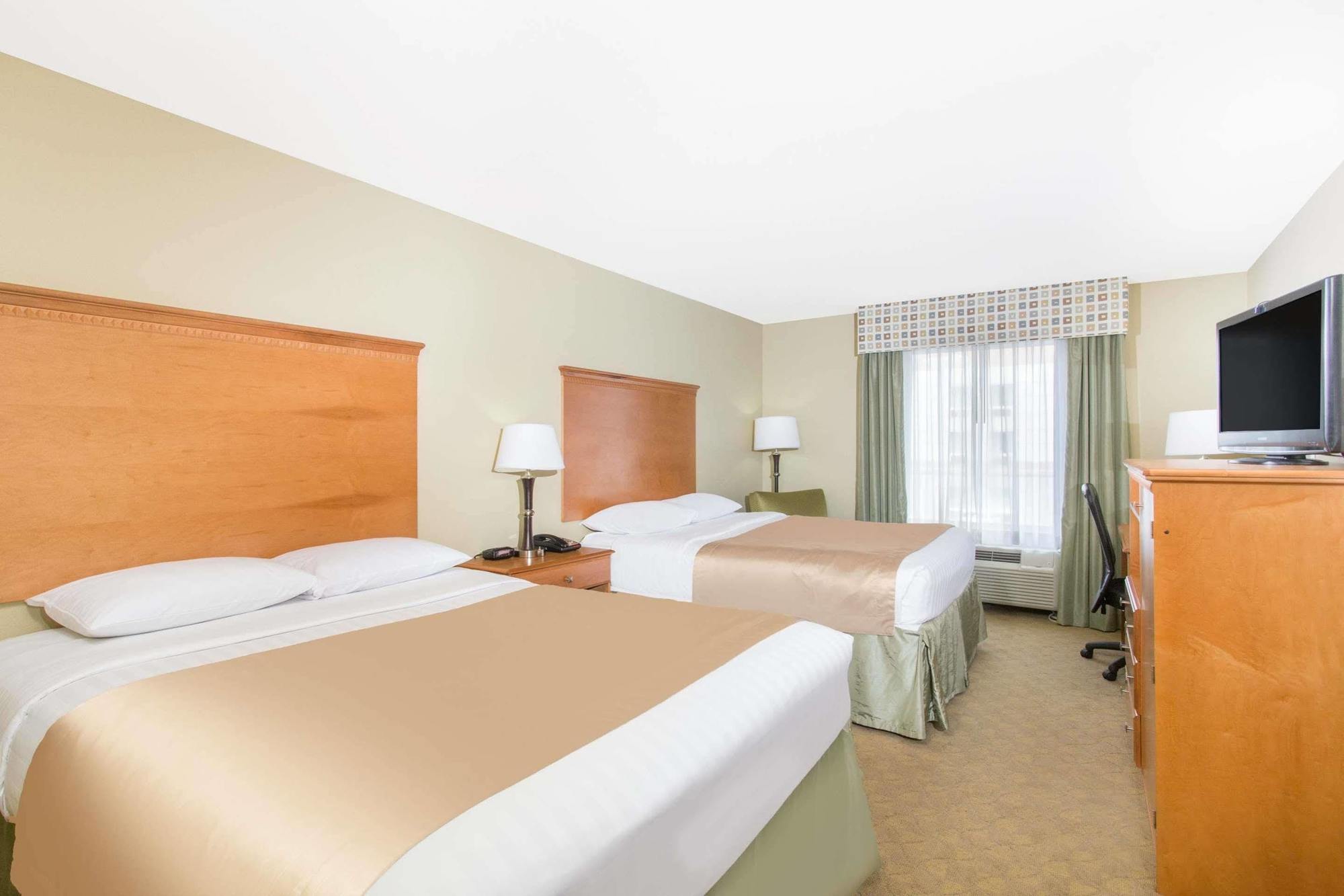 Spark By Hilton Savannah South I-95 Джорджтаун Экстерьер фото