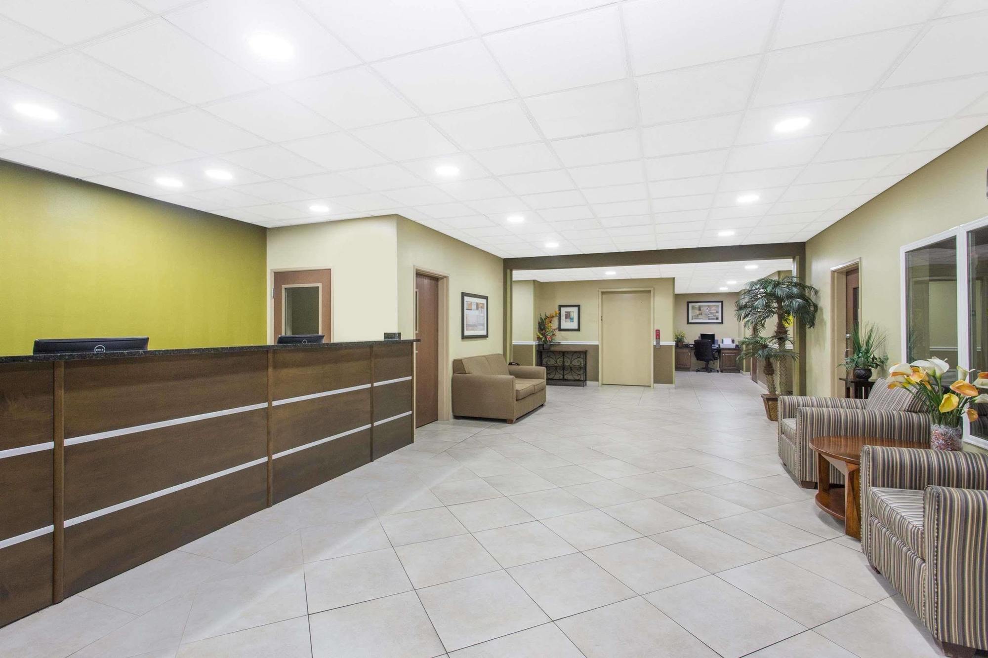 Spark By Hilton Savannah South I-95 Джорджтаун Экстерьер фото